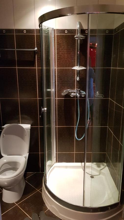 Piano Bar Holidays Apartments مامايا المظهر الخارجي الصورة